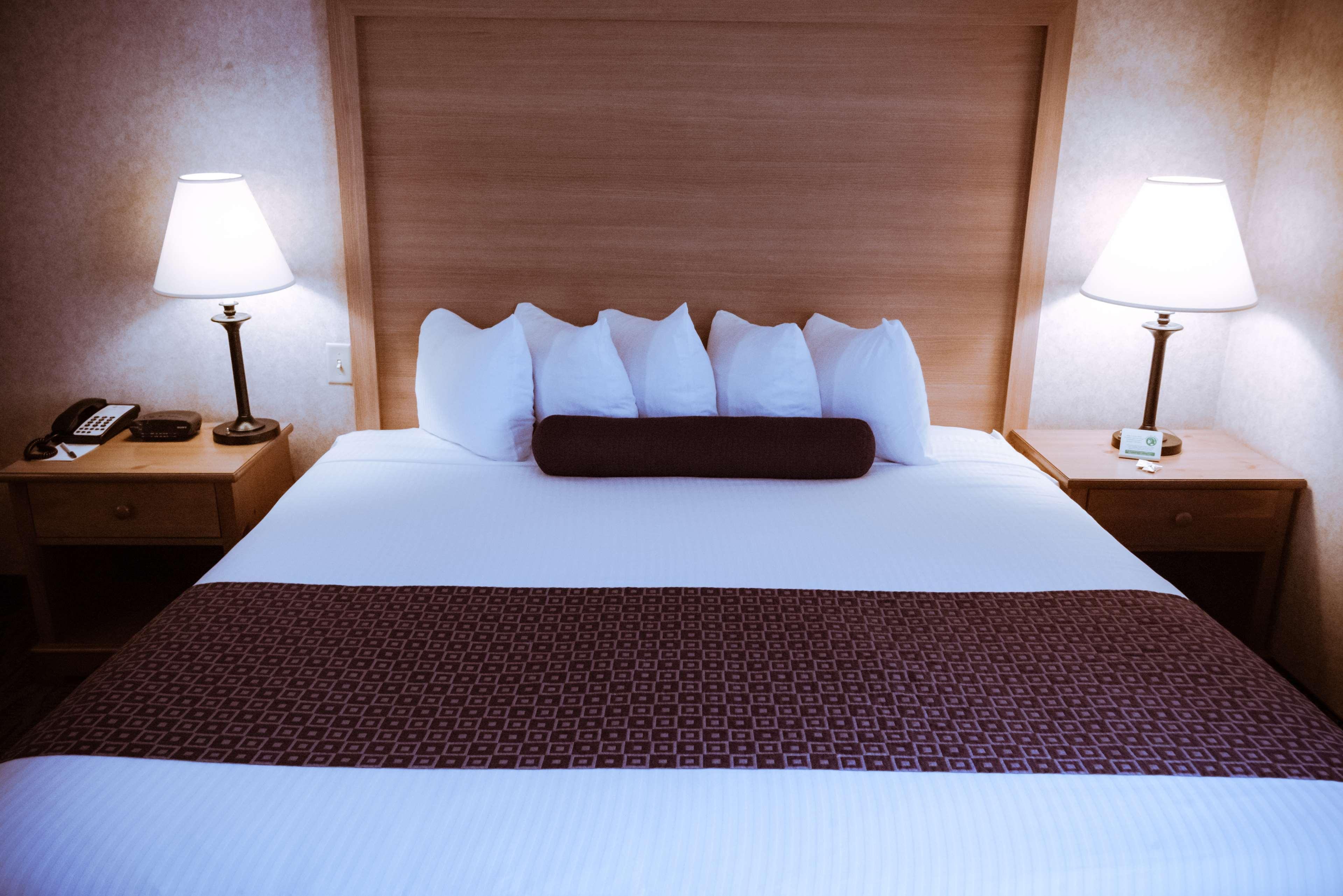 Best Western PLUS Executive Court Inn & Conference Center Manchester Exterior foto