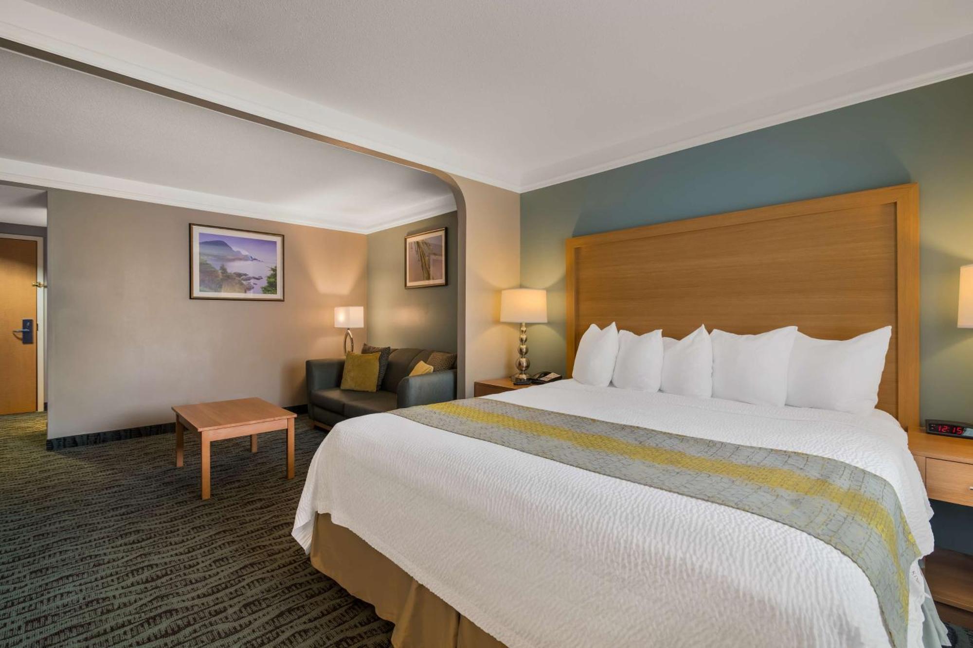 Best Western PLUS Executive Court Inn & Conference Center Manchester Exterior foto